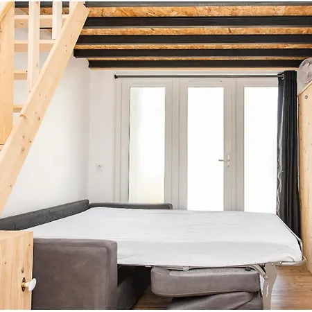 Des Palmiers, Cosy